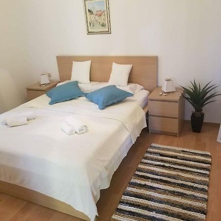 קוקליצ'ה Apartment Diana - Great Location, Cosy 2 Bedroom, 2 Bathroom Apt מראה חיצוני תמונה